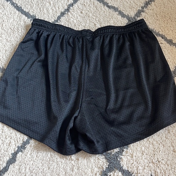 SOLD High waisted champion athletic shorts - Picture 3 of 6